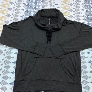 90 Degrees Women’s Pullover NWOT